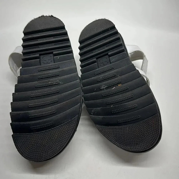 Dr Doc Martens Blaire Hydro Leather Strap Fisherman Sandals White Leather Size 6 - Picture 7 of 9